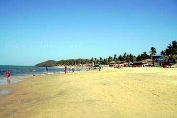 Dieses Bild zeigt jetzt nicht den schönsten Strand von Goa aber dafür den wichtigsten, nämlich den Strand von Anjuna Beach.