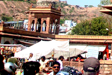 Jodhpur im Indischen Bundesstaat Rajasthan, hier der Sadar-Basar.