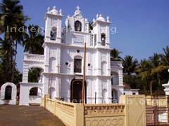 Viele Kirchen in Goa aus der Zeit der Portugiesen wie hier die St. Antony´s Capel in Anjuna.
